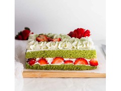 簡(jiǎn)單又美味的抹茶草莓裸蛋糕！
