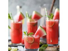 在家就能輕松調(diào)制的兩款清爽雞尾酒！