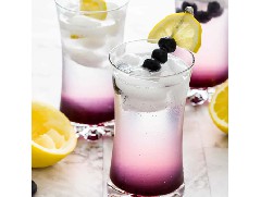 夏季特飲之藍(lán)莓伏特加雞尾酒！