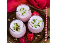 香濃醇厚的玫瑰酸奶奶昔！