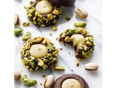 小巧又香濃的開心果巧克力曲奇！